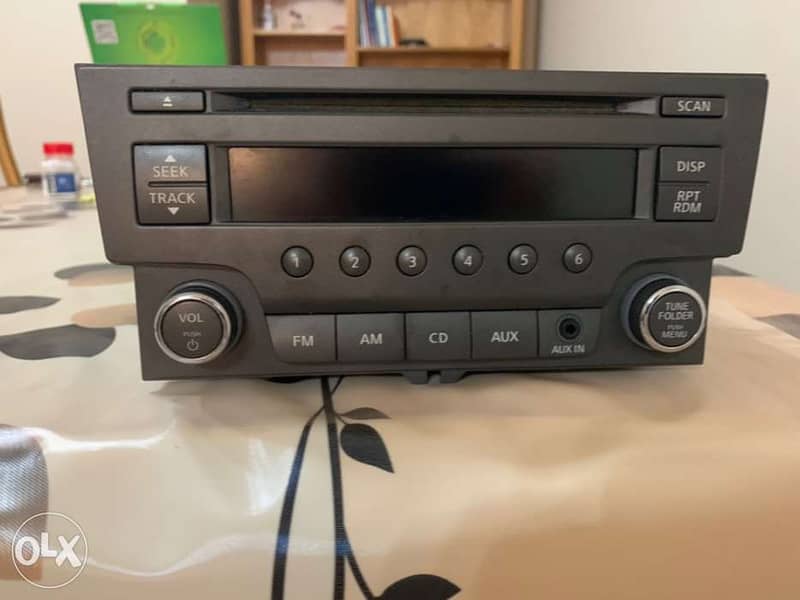 Nissan Sentra original stereo and DVD player for sale 1