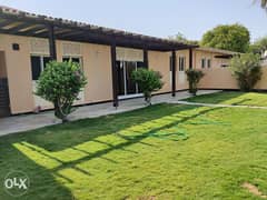 Excellent 3 bedroom semi furnished villa with private garden 0