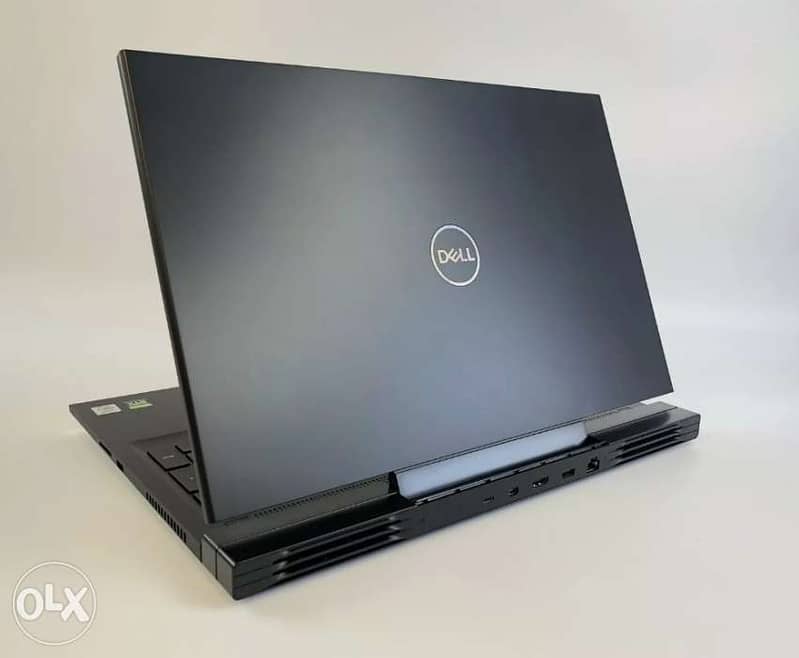 Dell i7 8th GTX 1060 16GB DDR4 Gaming Laptop 1