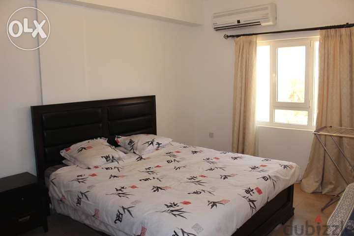Modern 2 Bed flat Saar near Sant crest school 3