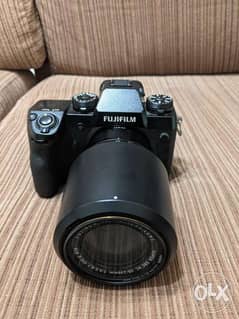 FujiFilm X-H1 with 2 lens 0