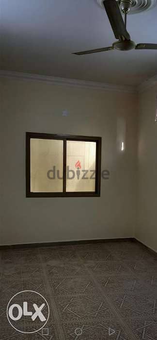 3 bedrooms Flat for rent 4