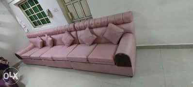 Clean sofa set 0