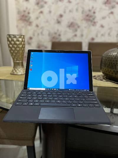 ميكروسوفت سيرفس برو 4 surface pro 4 i5, 8gb,256GB