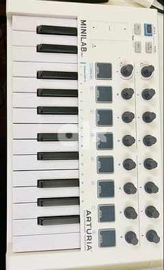 Arturia Mini lab Mk2 (like new) with full box